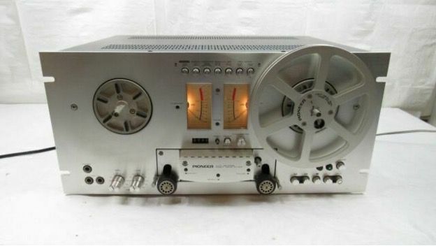 Beautiful Pioneer RT-701 Reel to Reel Recorder With EXTRAS 